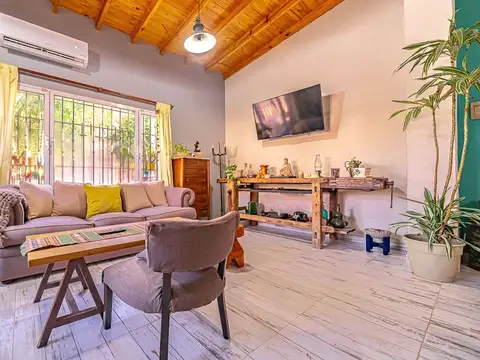 Casa en Venta en El Palomar, USD 148.000