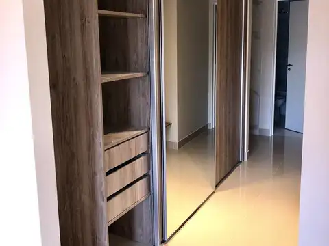 Departamento en Alquiler con 1 cocheras