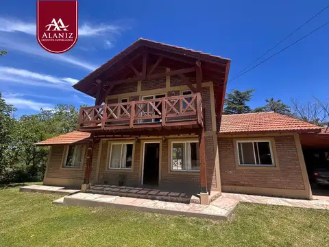 Amplia vivienda en Nuevo Merlo