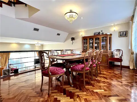 Casa en Alquiler de 4 dormitorios