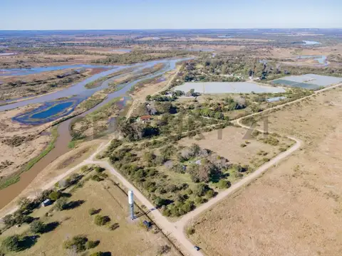 Lotes en Preventa en Arroyo Leyes — Cercania a Rio Ubajay.