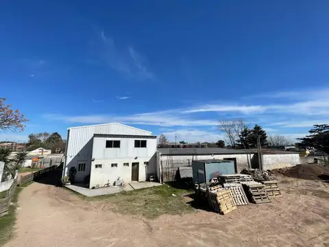 Terreno en Venta 20  mts Fondo