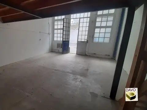 Galpon en Alquiler en Villa General Mitre, $ 750.000