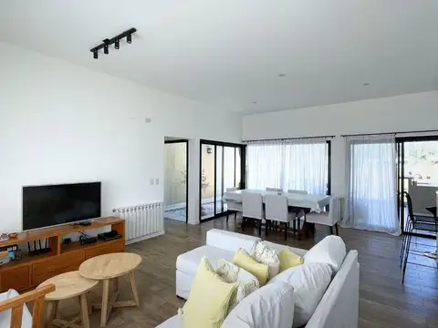 CASA 4 AMBIENTES EN VENTA, BARRIO PRIVADO MATISSE, LOS CARDALES