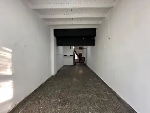 local 80m2 en dos plantas