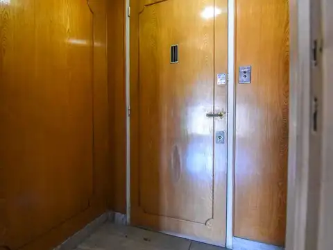 Departamento 6 ambientes con 3 baños