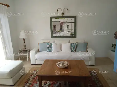 Casa en Alquiler Temporal en La Barra, USD 10.500