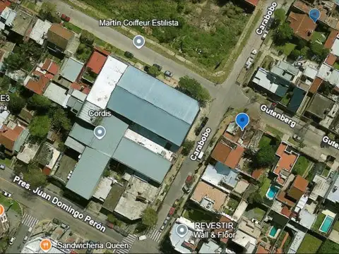 Casa en Venta con 1 cochera