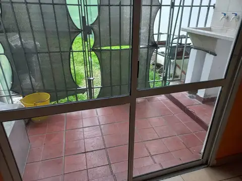 Casa en Alquiler con 1 cochera