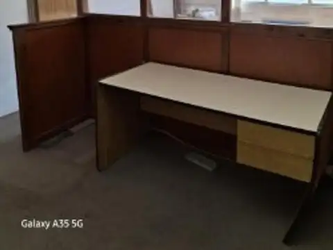 Oficina en Venta 60 años