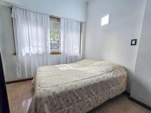 DPTO  1 AMBIENTE Y MEDIO A LA CALLE