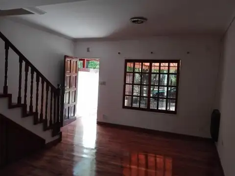 DUPLEX ALQUILER EN EL CENTRO DE VARELA