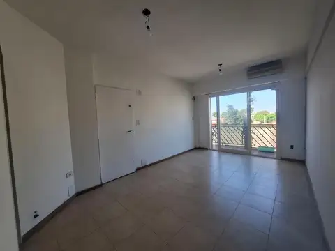 Departamento en Venta en Santos Lugares, USD 65.000