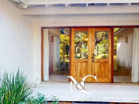 Casa en Alquiler de 4 dormitorios