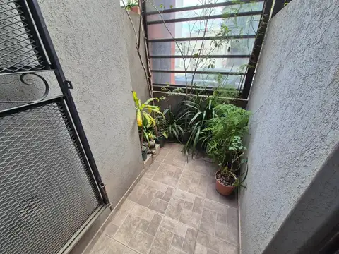 Depto Tipo Casa en Venta 12 años