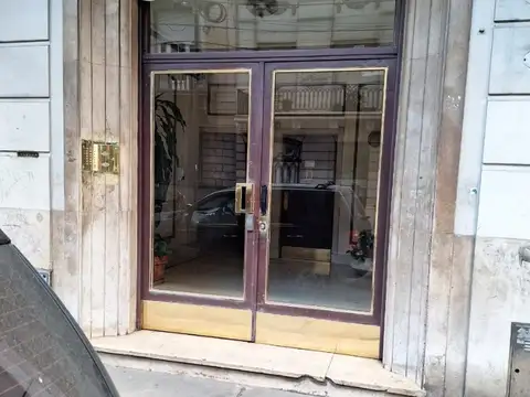 J Salguero 100, Piso 5