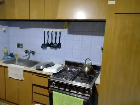 Casa en Alquiler Temporal con 4 cocheras