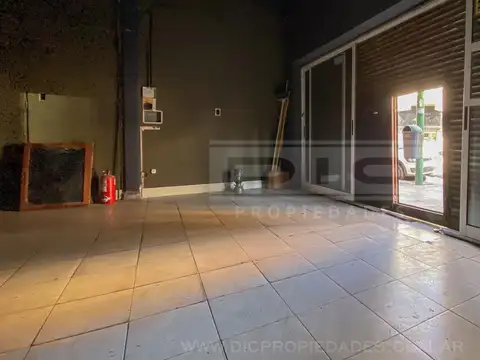 Local en Venta en Villa Ortuzar, USD 150.000