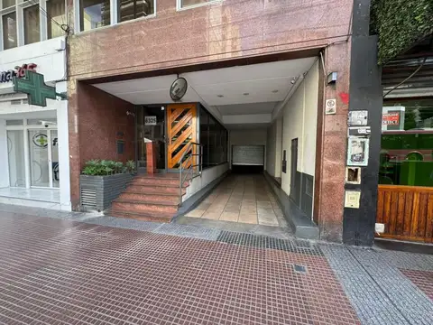 VENTA COCHERA FIJA PLANTA BAJA CABALLITO