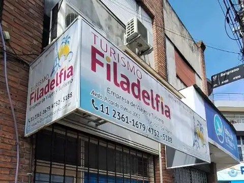 Avenida Ricardo Balbin 2003