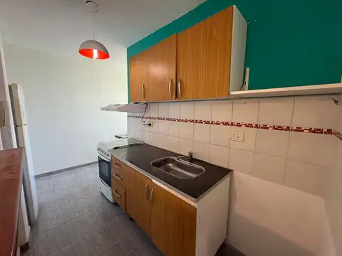 DEPTO. 3 AMB C/LAVADERO Y BALCON