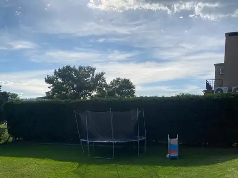 Casa en alquiler temporal Los Jazmines Pilar del Este --