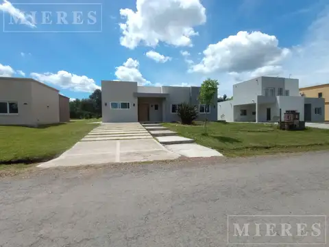 Casa en venta en Casuarinas del Pilar