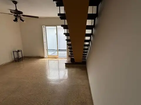 Casa en Venta en Villa Sarmiento, USD 85.000