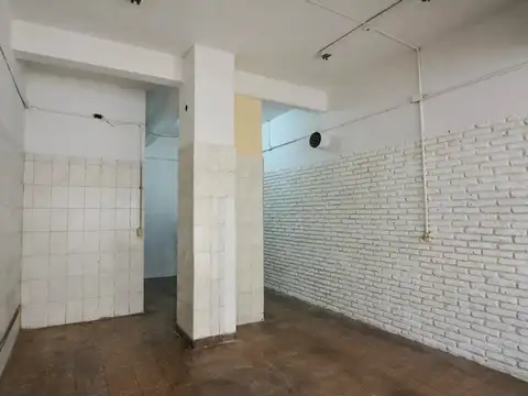 Local en Venta 33 años