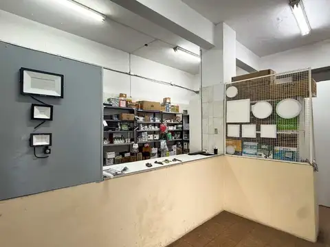 Local en Venta 33 años