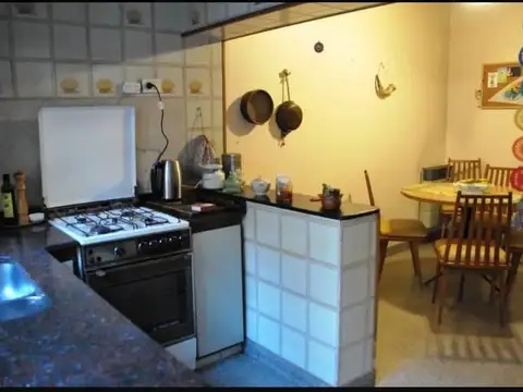 Depto Tipo Casa en Venta con 1 cocheras