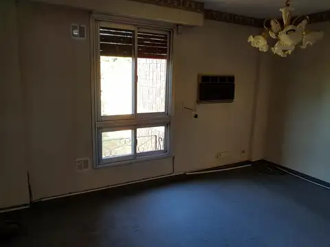 Departamento en Alquiler en Olivos, $ 650.000