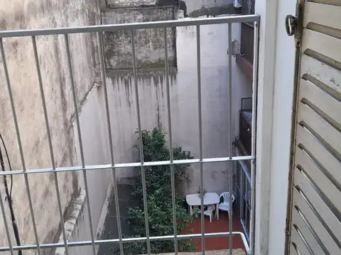 VENTA DPTO 2 AMBIENTES - PRECIO: USD 75.000 - FLORES