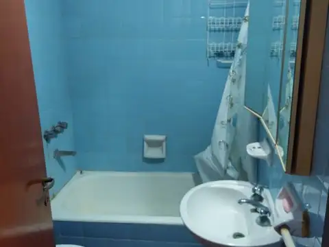 DEPARTAMENTO DE 2 AMBIENTES (PB) EN VENTA -Santa Teresita-  28 N º 302