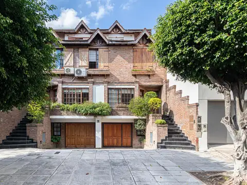 Hermosa casa  en Villa del Parque con parrilla y pileta.  Se puede entregar Amoblado.