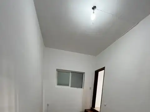 Depto Tipo Casa 3 ambientes con 1 baño