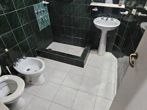 Depto Tipo Casa 2 ambientes con 1 baño