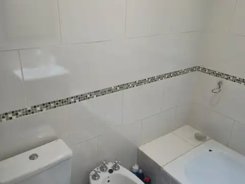 Depto Tipo Casa en Alquiler de 2 ambientes