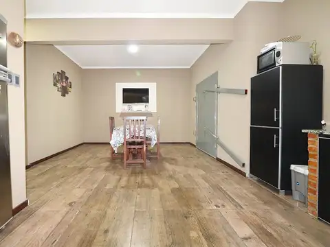 Depto Tipo Casa en Venta 8 años