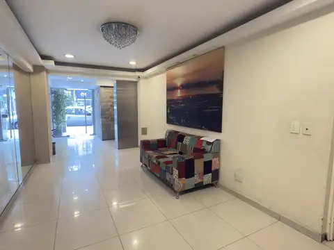 Avenida Juan Bautista Alberdi  al 6800