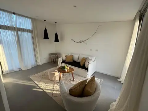 Departamento en Venta con 2 cocheras