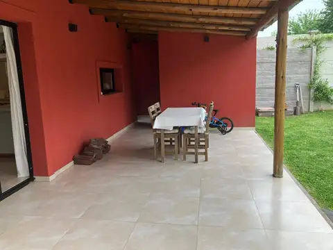 Casa en Alquiler Temporal de 4 dormitorios