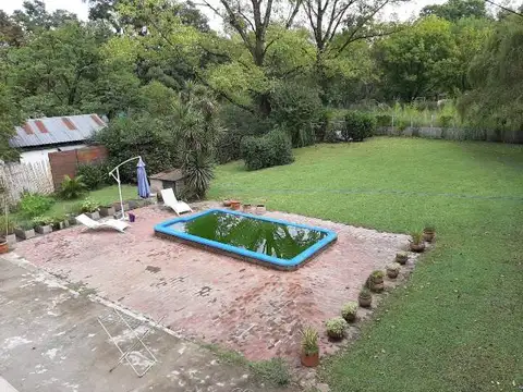 Casa en Venta con 2 cocheras