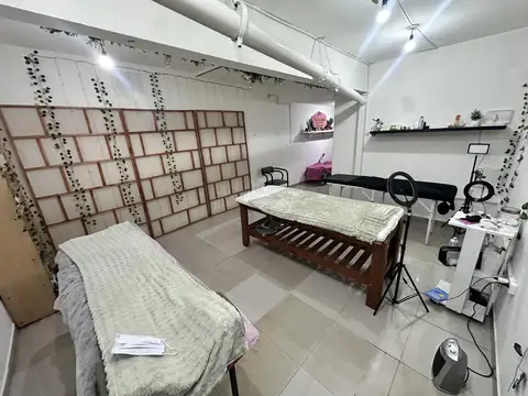 Local en Alquiler en Monserrat, $ 900.000