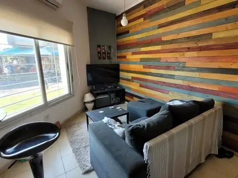 Venta tres ambientes Ramos Mejia.