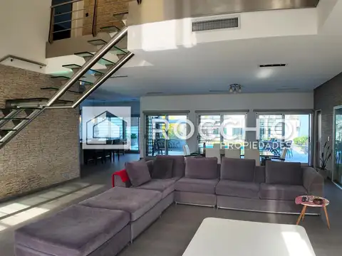 Casa en Venta en Villa Ballester, USD 580.000