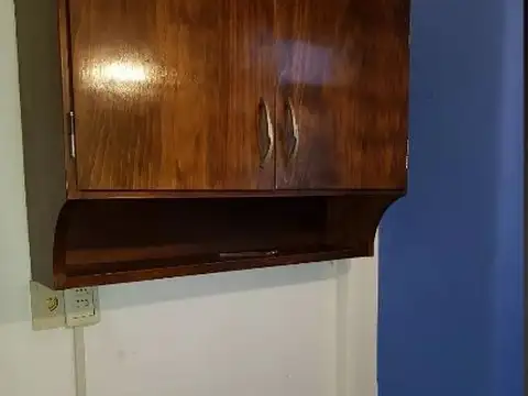 Barrios Amorin 1100, Piso 2