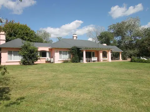 Casa en venta - La Oración - Luján