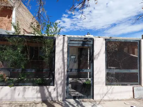 CASA DE DOS HABITACIONES - MAS DEPARTAMENTO