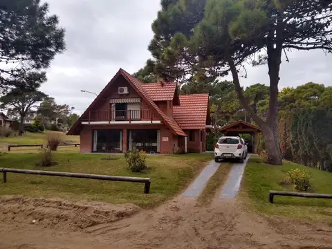 Libertador y De las Bacantes